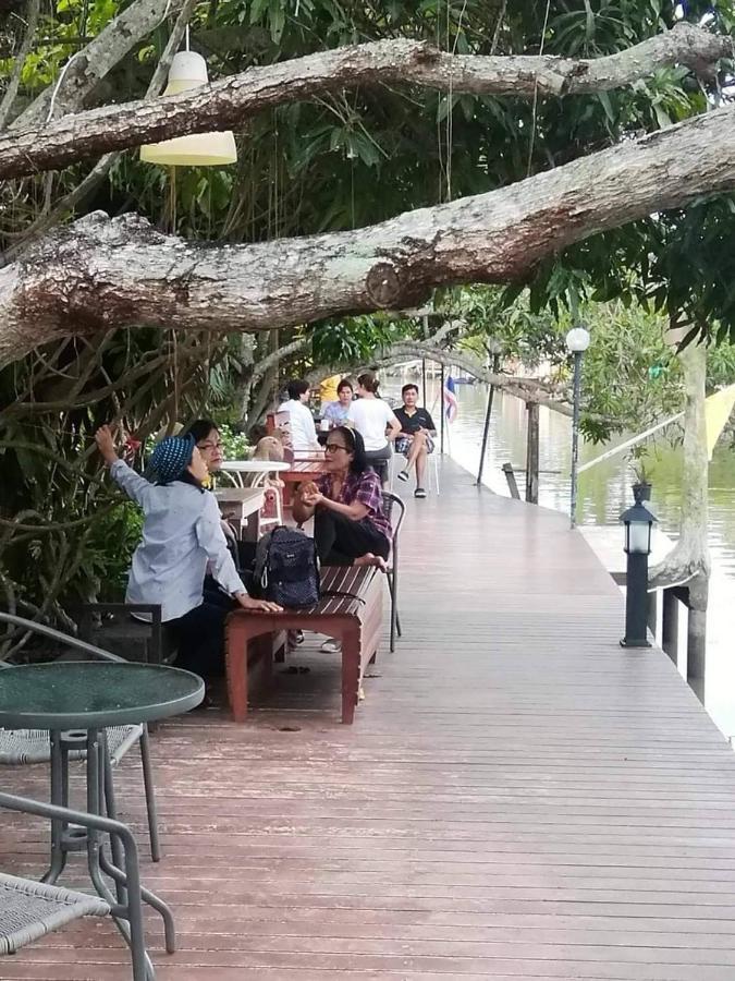 Resort Baan Mai Chai Khlong 암파와 외부 사진