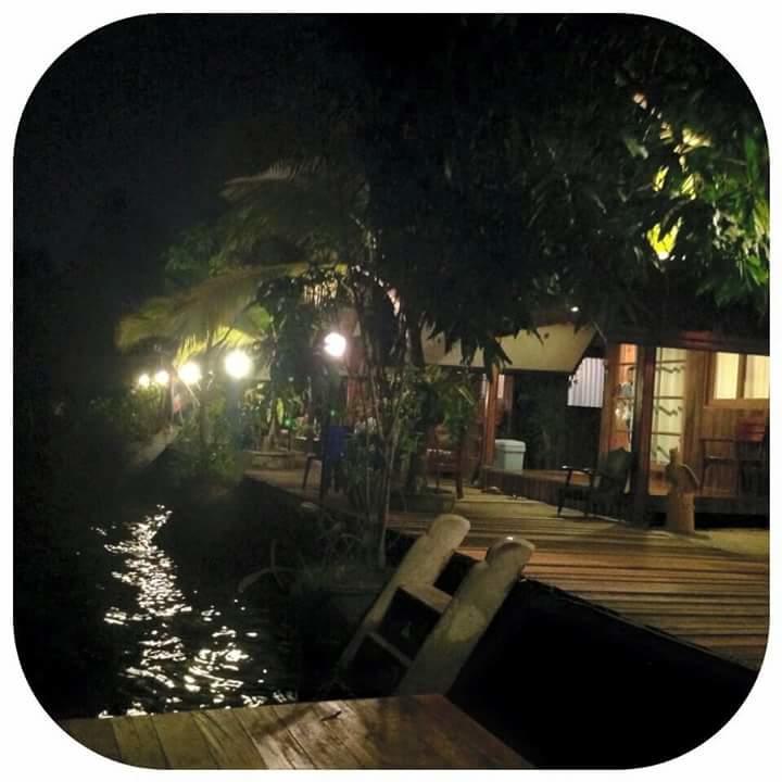 Resort Baan Mai Chai Khlong 암파와 외부 사진