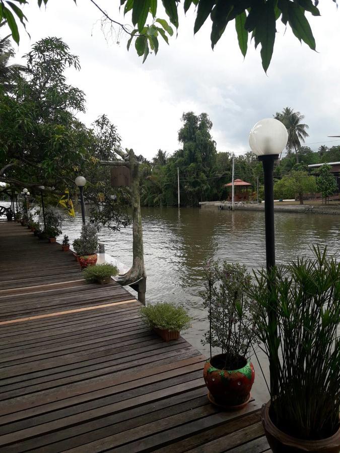 Resort Baan Mai Chai Khlong 암파와 외부 사진